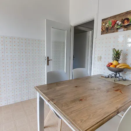 Accogliente, Apartamento Pésaro